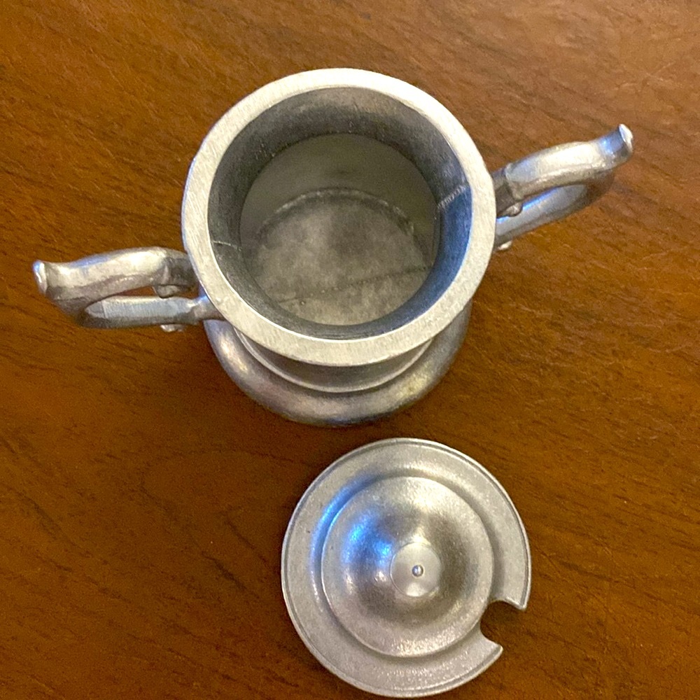 Wilton Armetale Pewter Covered Cream & Sugar - Picture 4 of 9